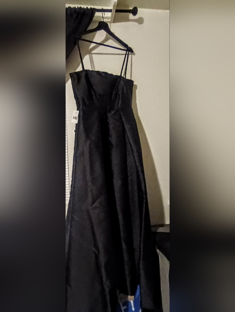 Vera Wang Black Strapless Evening Gown - Picture 2 of 4